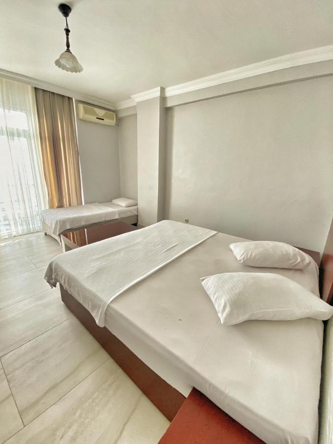 Deniz Hotel Kumburgaz ブユックチェクメジェ エクステリア 写真