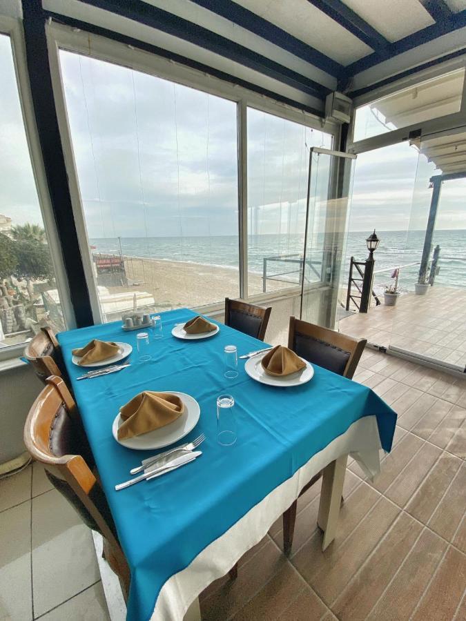 Deniz Hotel Kumburgaz ブユックチェクメジェ エクステリア 写真