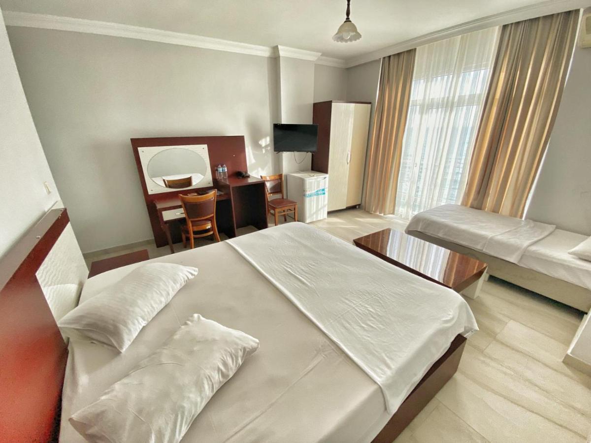Deniz Hotel Kumburgaz ブユックチェクメジェ エクステリア 写真