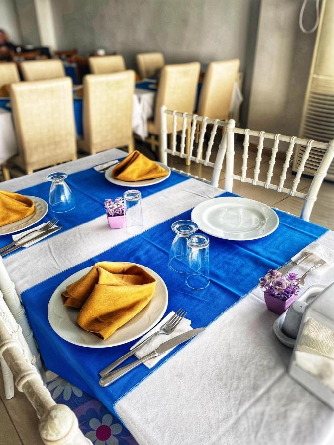 Deniz Hotel Kumburgaz ブユックチェクメジェ エクステリア 写真