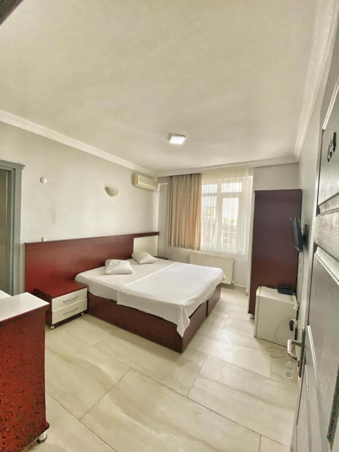 Deniz Hotel Kumburgaz ブユックチェクメジェ エクステリア 写真