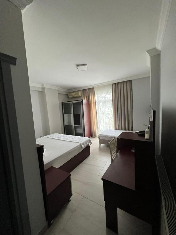 Deniz Hotel Kumburgaz ブユックチェクメジェ エクステリア 写真