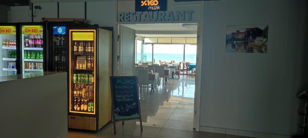 Deniz Hotel Kumburgaz ブユックチェクメジェ エクステリア 写真