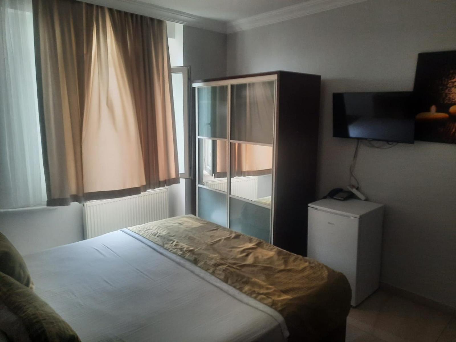 Deniz Hotel Kumburgaz ブユックチェクメジェ エクステリア 写真