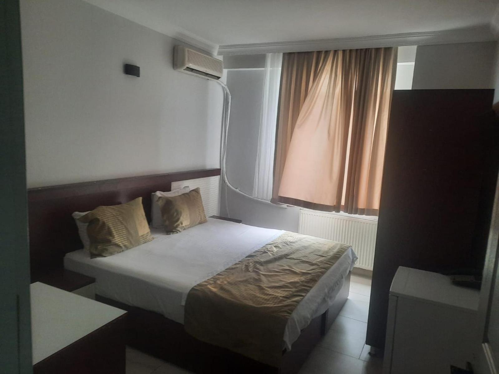 Deniz Hotel Kumburgaz ブユックチェクメジェ エクステリア 写真